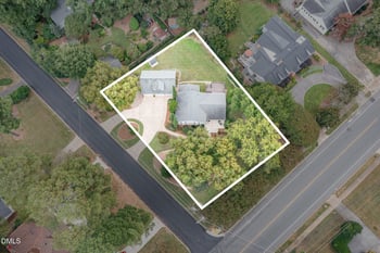 1009 Westwood Dr, Raleigh, NC 27607