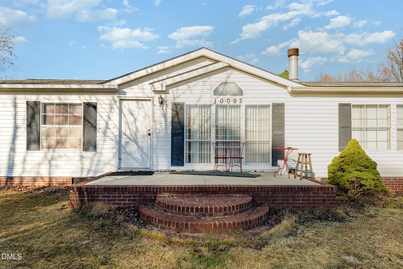 10092 Carolina 210 , Four Oaks, NC 27524