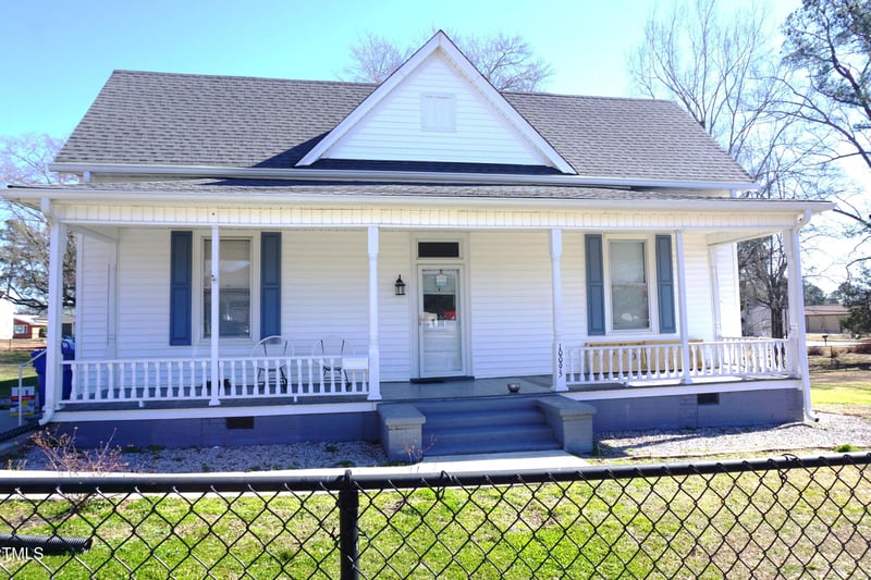 10095 Walnut St, Middlesex, NC 27557