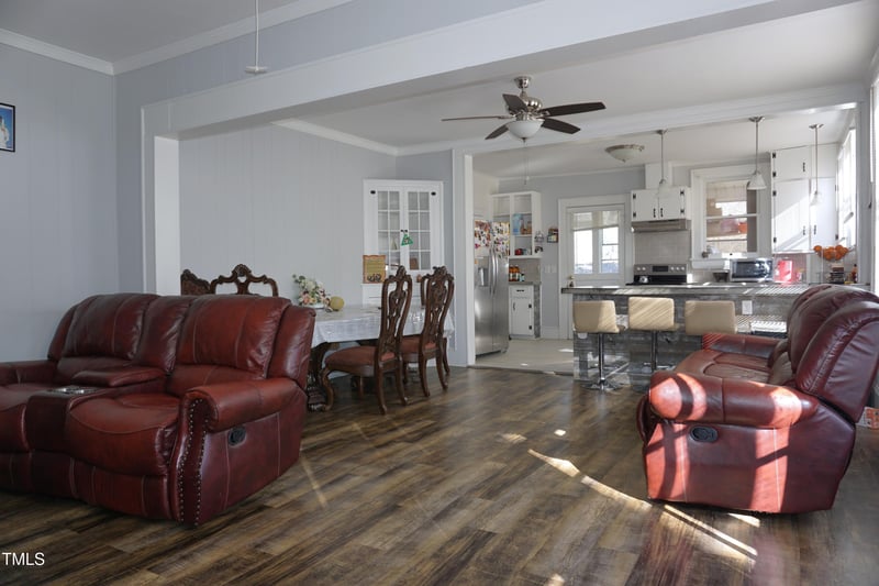 10095 Walnut St, Middlesex, NC 27557
