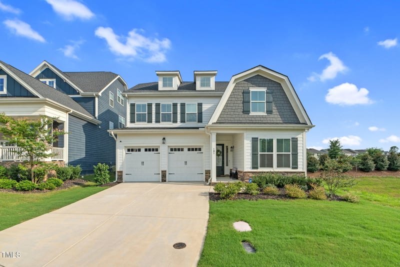 101 Acorn Crossing Rd, Holly Springs, NC 27540