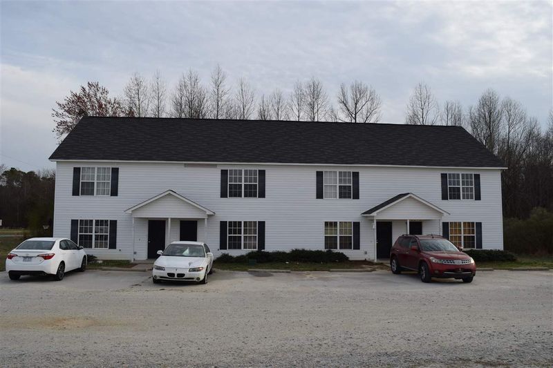 101 Aj Ln, Selma, NC 27576