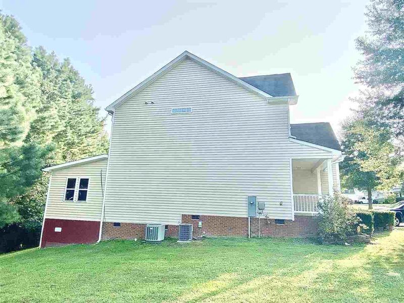 101 Alaverde Way, Garner, NC 27529