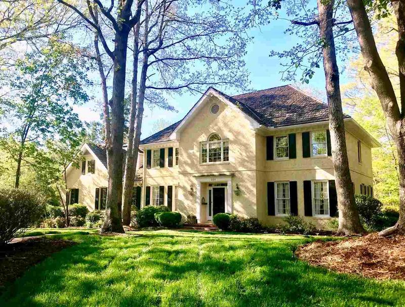 101 Alder Pl, Chapel Hill, NC 27517