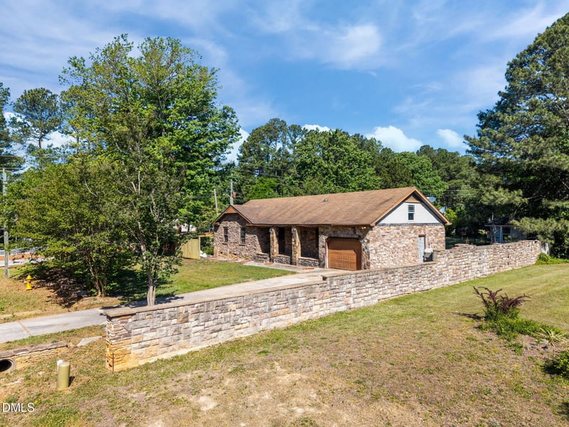 101 Bainbridge Cir, Garner, NC 27529