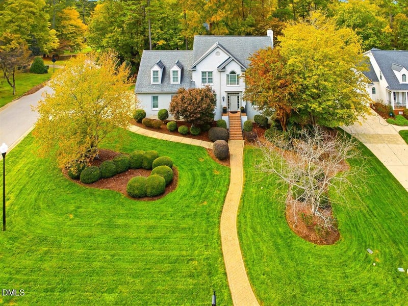 101 Balzac Ct, Cary, NC 27511