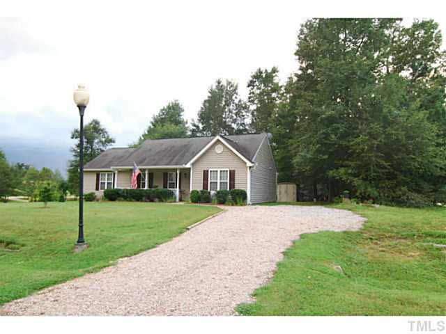 101 Belgium Pl, Zebulon, NC 27597