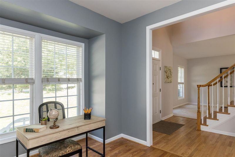 101 Birch Glen Ct, Cary, NC 27513