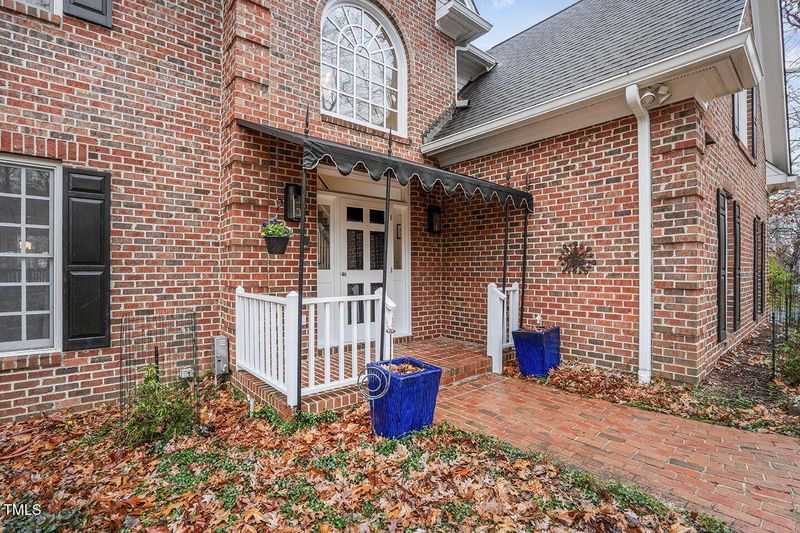 101 Blackford Ct, Durham, NC 27712