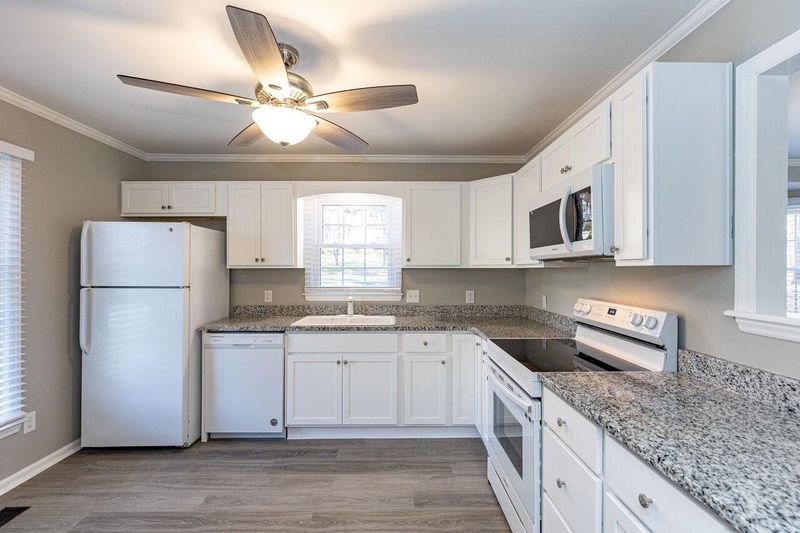101 Boldleaf Ct, Cary, NC 27513