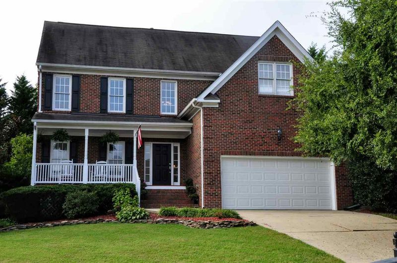 101 Boltstone Ct, Cary, NC 27513