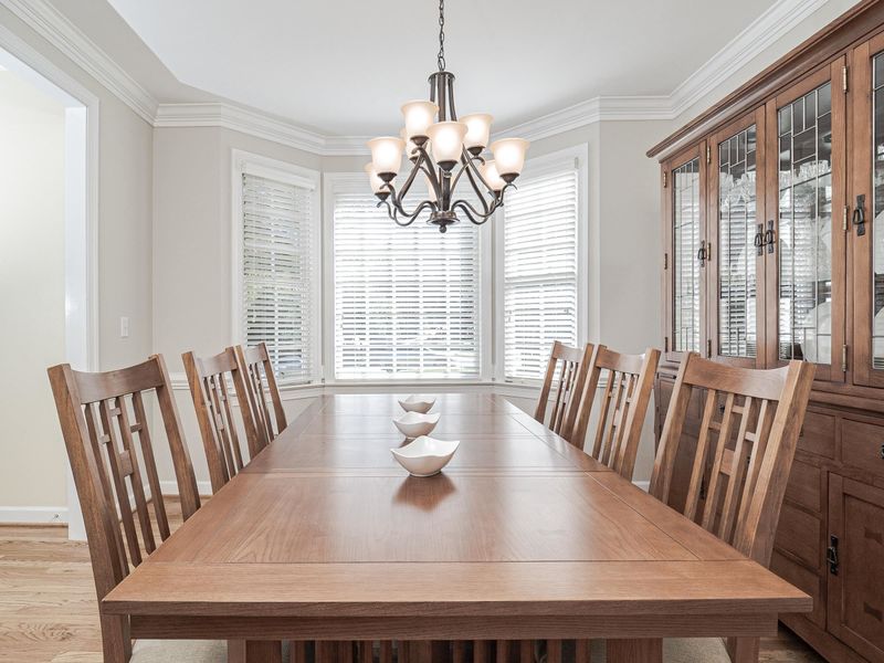101 Bonniewood Dr, Cary, NC 27518
