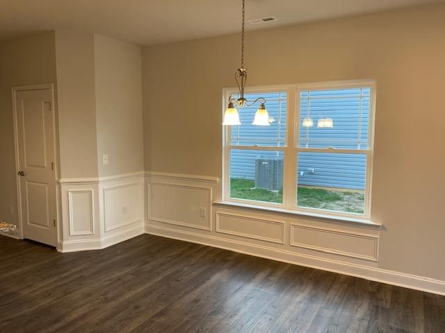 101 Boomer St, Benson, NC 27504
