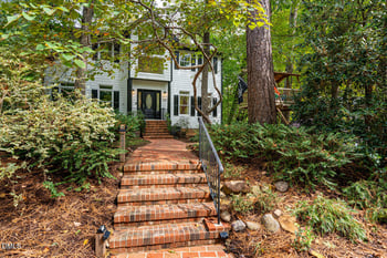 101 Braswell Ct, Chapel Hill, NC 27516