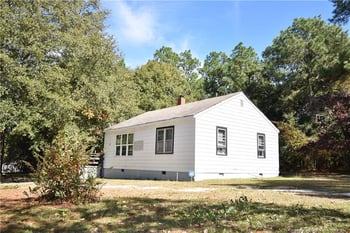 101 Bremer St, Fayetteville, NC 28303