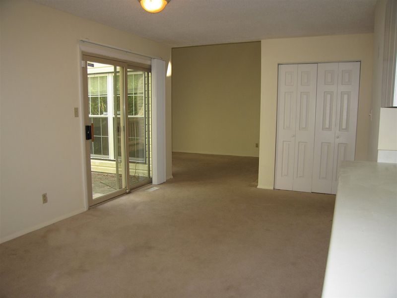 101 Briar Patch Ln, Chapel Hill, NC 27516