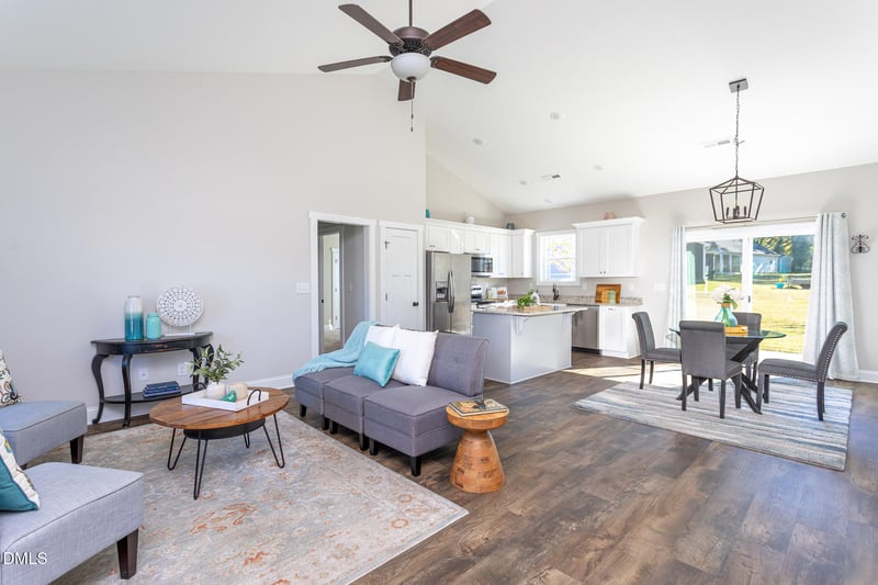 101 Briarwood Ct, Louisburg, NC 27549
