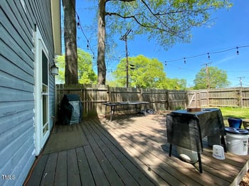 101 Briggs Ave, Durham, NC 27703