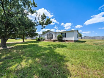 101 Buckhorn Ln, Archer Lodge, NC 27527