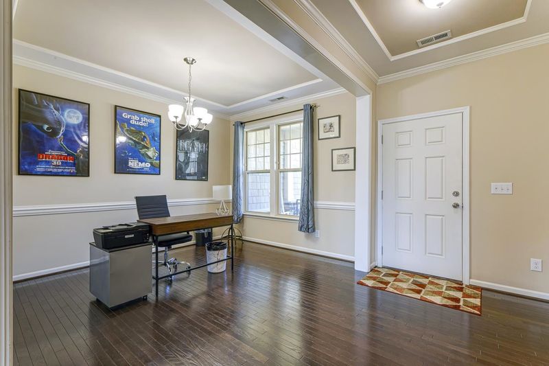 101 Cabot Dr, Holly Springs, NC 27540