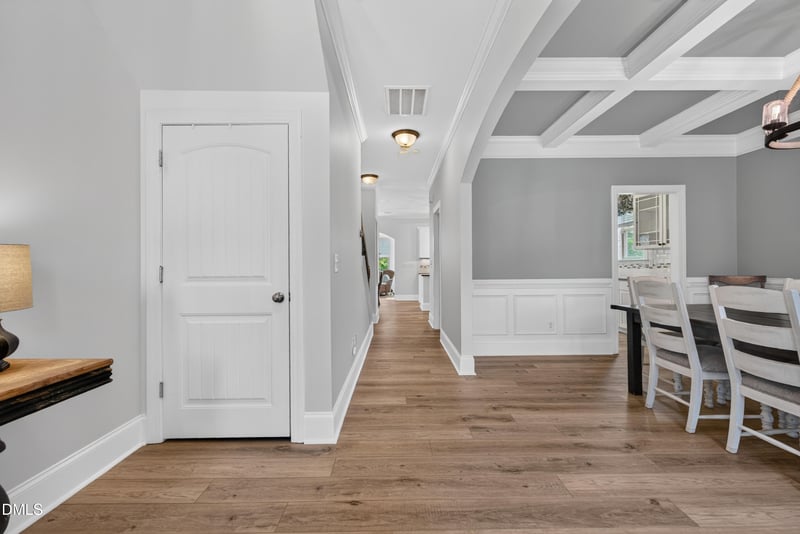 101 Cahors Trl, Holly Springs, NC 27540