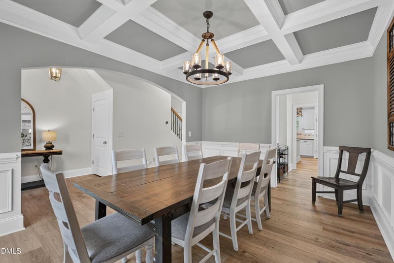 101 Cahors Trl, Holly Springs, NC 27540