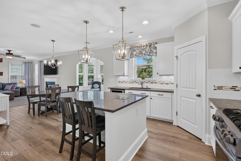 101 Cahors Trl, Holly Springs, NC 27540