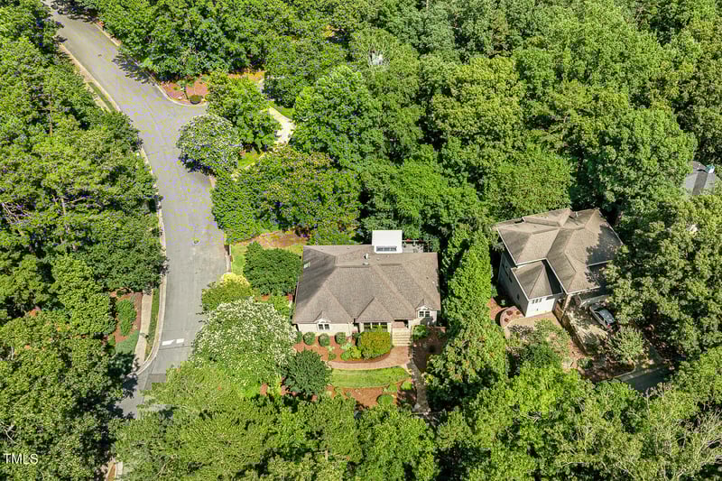 101 Cardiff Pl, Chapel Hill, NC 27516
