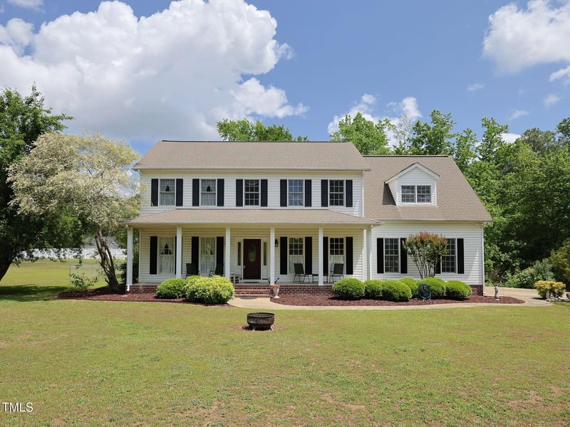 101 Cardinal Dr, Youngsville, NC 27596