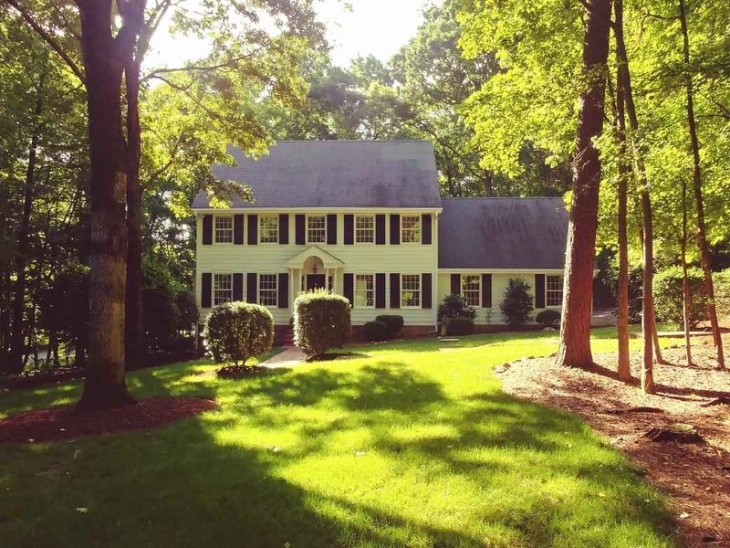 101 Catawba Ct, Chapel Hill, NC 27514