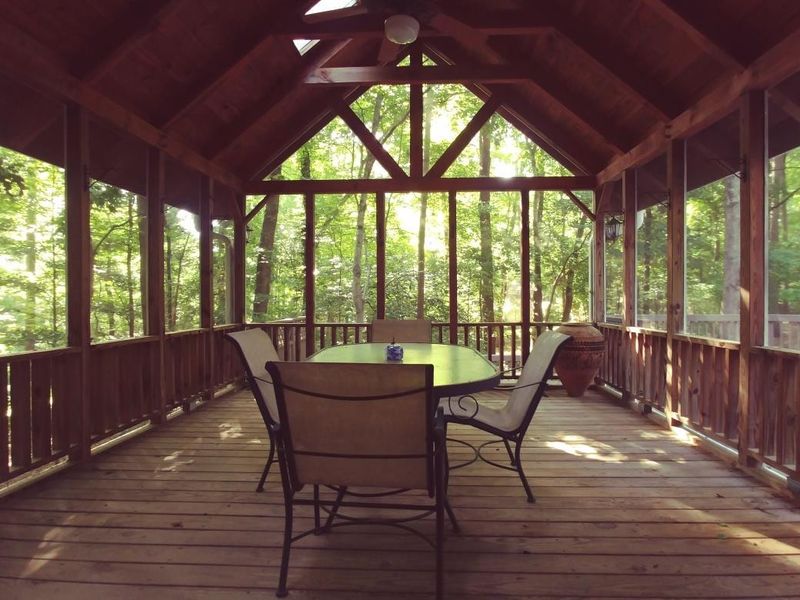 101 Catawba Ct, Chapel Hill, NC 27514