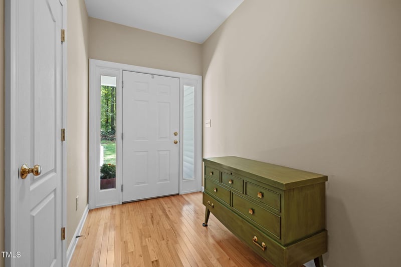 101 Cedar Creek Ln, Youngsville, NC 27596