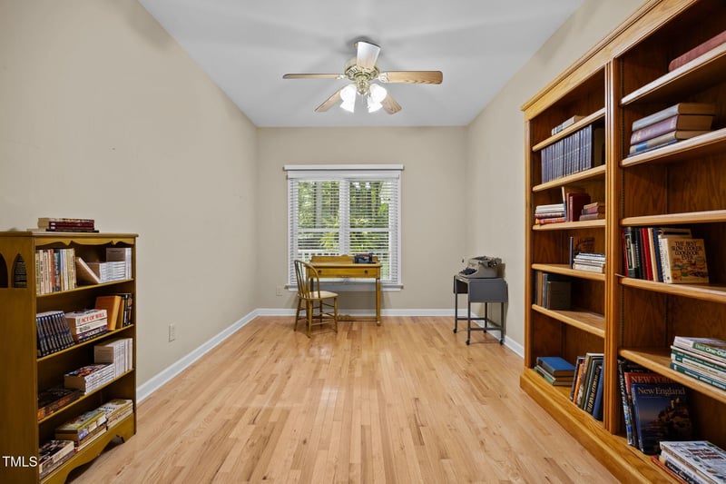 101 Cedar Creek Ln, Youngsville, NC 27596