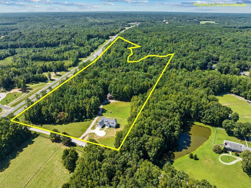 101 Cedarwood Dr, Louisburg, NC 27549