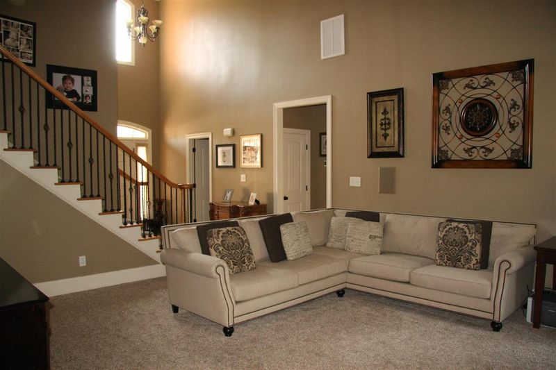 101 Coffeeberry Ct, Garner, NC 27529