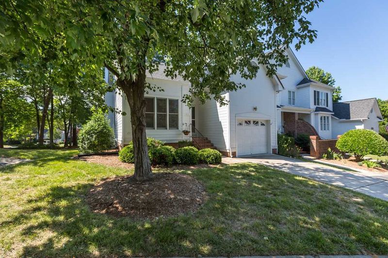 101 Colchis Ct, Cary, NC 27513