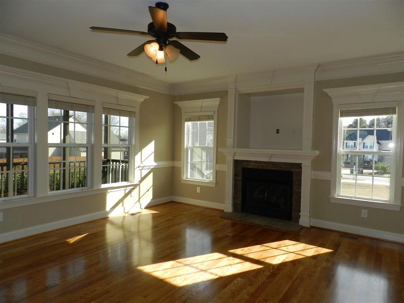 101 Colson Dr, Garner, NC 27529