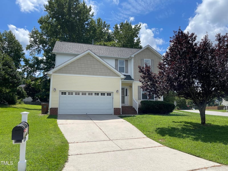 101 Covenant Rock Ln, Holly Springs, NC 27540