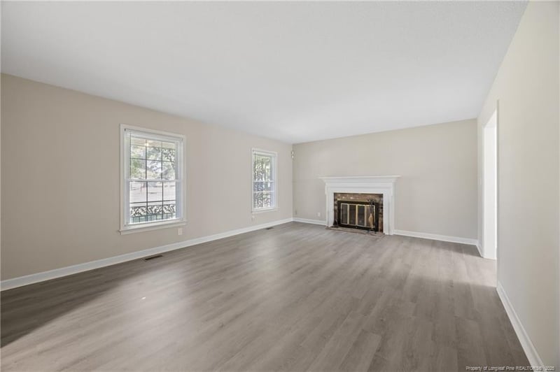 101 Cromwell Ave, Fayetteville, NC 28311
