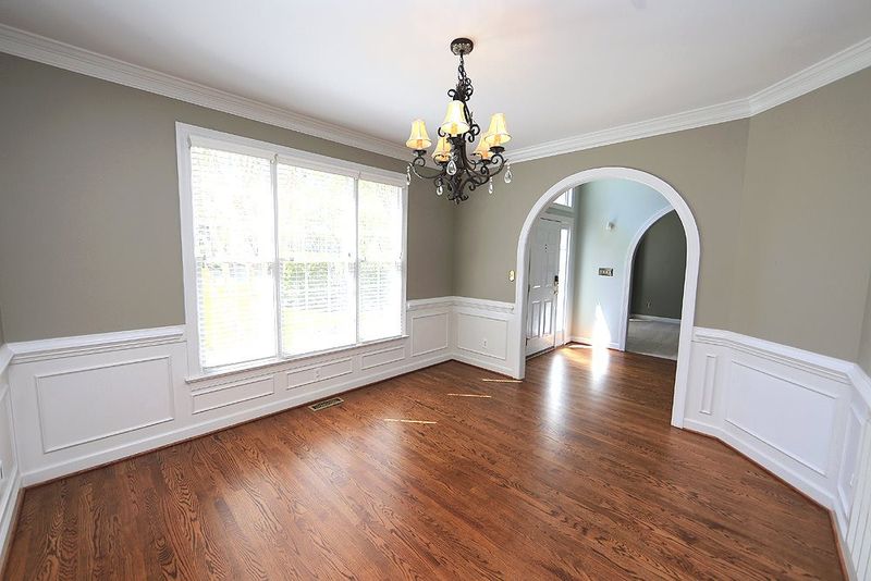 101 Crown Forest Ct, Cary, NC 27518