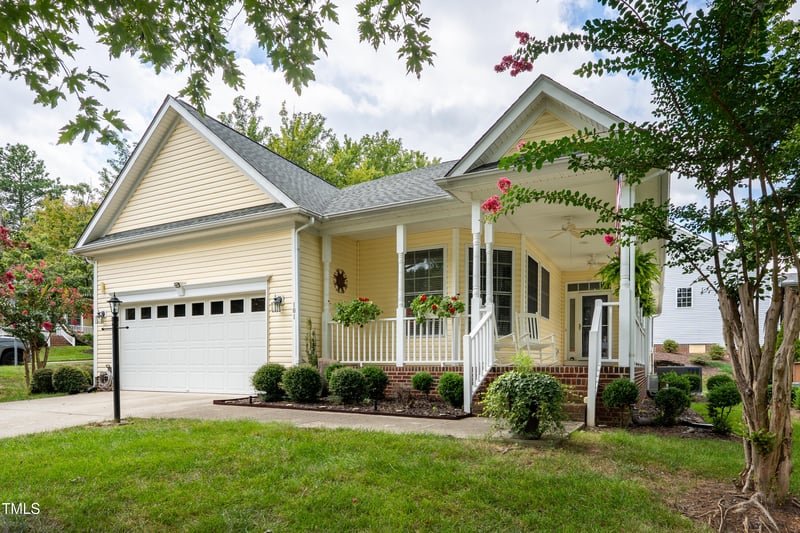 101 Crystal Brook Ln, Cary, NC 27519