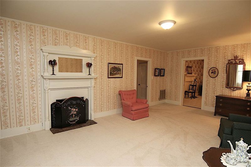 101 W Davis St, Smithfield, NC 27577