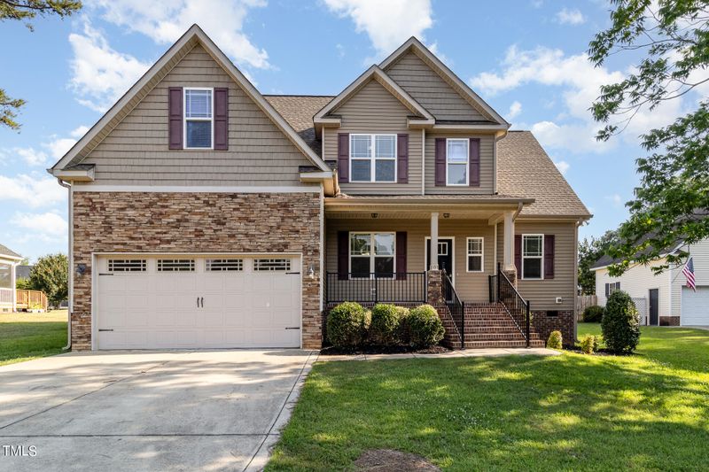 101 Derby Ln, Lillington, NC 27546