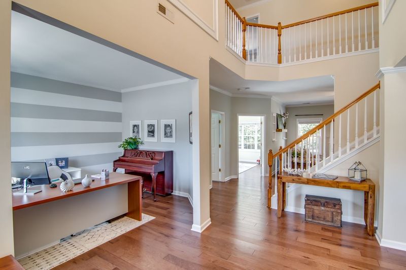 101 Dinsorette Ln, Apex, NC 27539