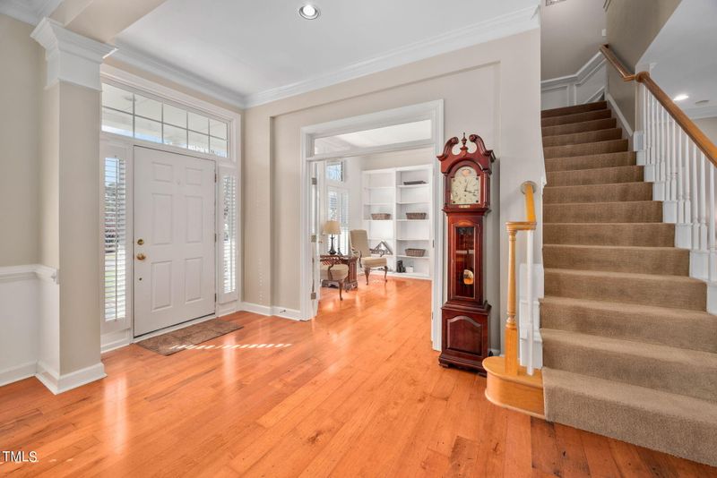 101 Dometh Ct, Cary, NC 27519