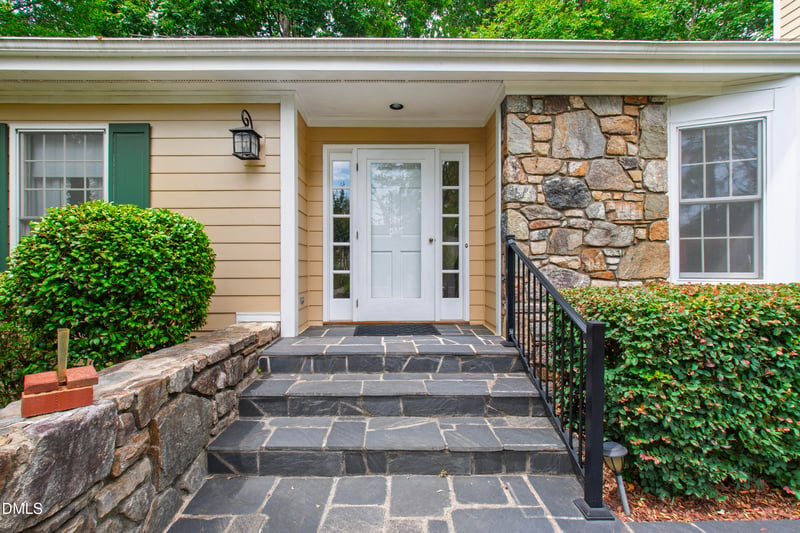 101 Dundalk Dr, Chapel Hill, NC 27517