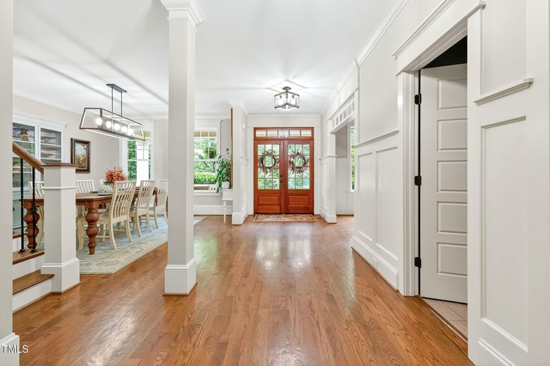 101 Eden Glen Dr, Holly Springs, NC 27540