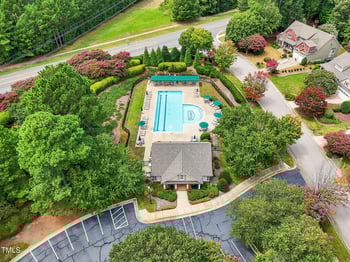 101 Eden Glen Dr, Holly Springs, NC 27540