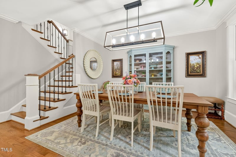 101 Eden Glen Dr, Holly Springs, NC 27540