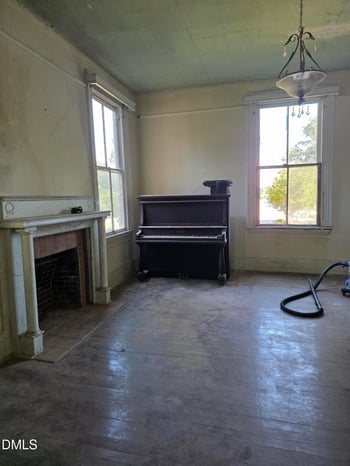 101 Elm St, Louisburg, NC 27549